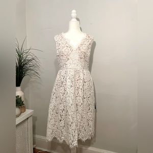 NWT White Lace Midi Dress with Pockets